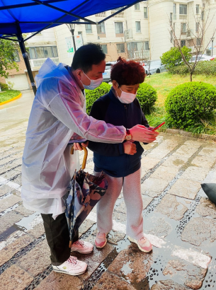 �����̫����(zh��n)���ߡ����ٶȺ͜ض�