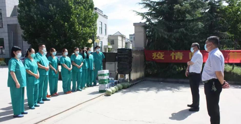 ���������t(y��)ԺԺ�L(zh��ng)����ο��һ�������ˆT